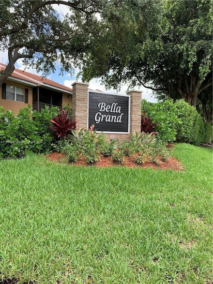 10330 NW 8th St Unit 104, Pembroke Pines, FL 33026