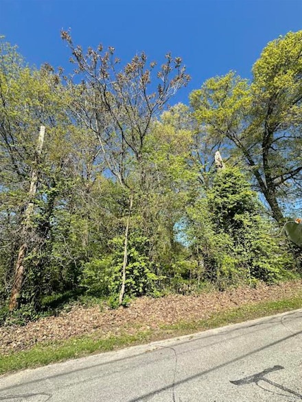 00 8th St NW, Linton, IN 47441