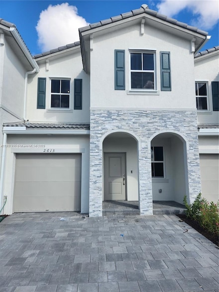 2613 SE 10th St, Homestead, FL 33035