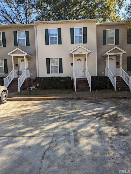 1005 Shades Place, Raleigh, NC 27601