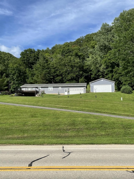 15953 Wisconsin 35, Ferryville, WI 54628