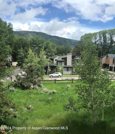 947 W Smuggler St, Aspen, CO 81611