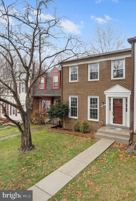 7907 Forest Path Way, Springfield, VA 22153