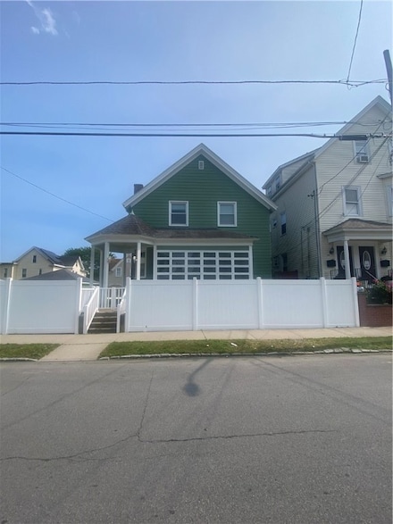 218 Indiana Ave, Providence, RI 02905