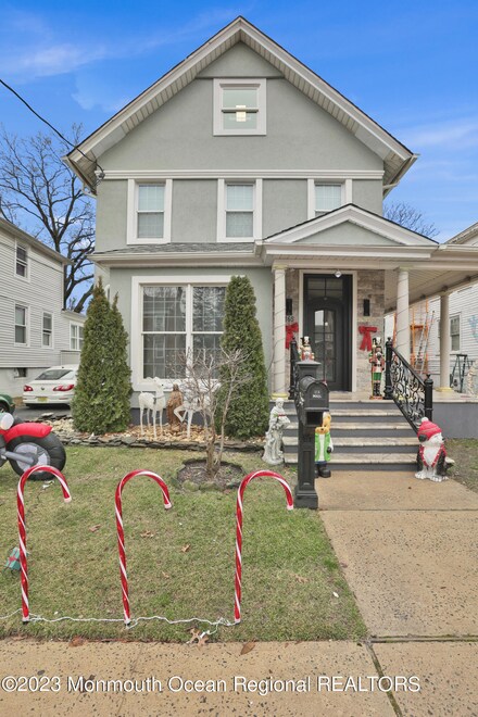 165 Broad St, Keyport, NJ 07735