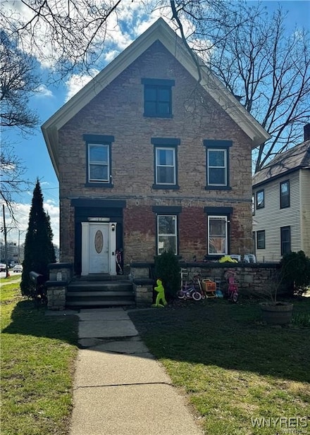 102 Ontario St, Lockport, NY 14094
