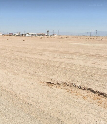 2172 Salton Dr, Salton City, CA 92274