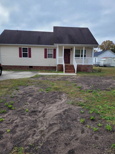 705 E Holly St, Rocky Mount, NC 27801