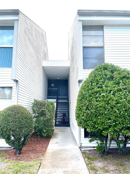 622 Haven Place, Tarpon Springs, FL 34689