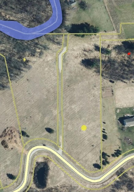 E1628 River Wood Dr, Waupaca, WI 54981