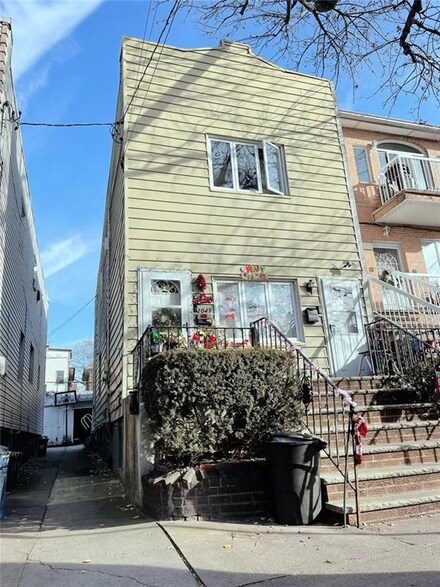 2045 W 10th St, Brooklyn, NY 11223