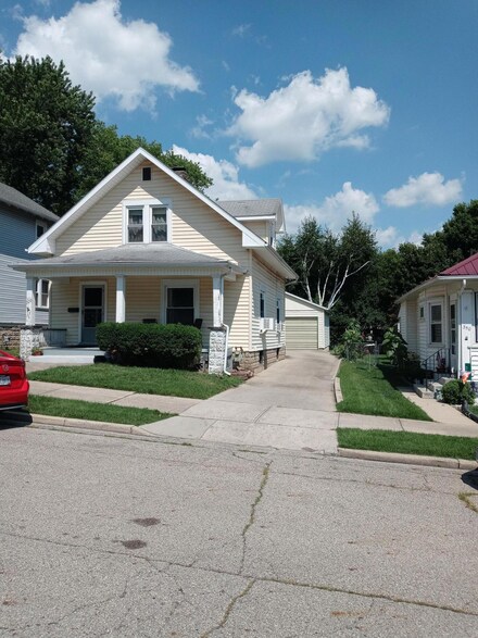 320 S Greenmount Ave, Springfield, OH 45505