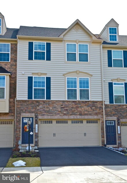 13645 Rockingham Ln, Gainesville, VA 20155