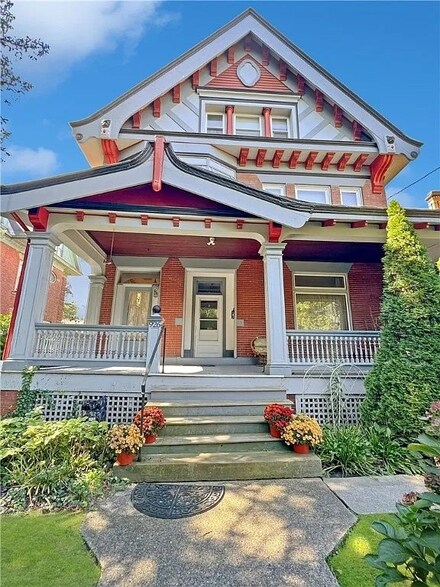 926 Savannah Ave Unit 2, Pittsburgh, PA 15221