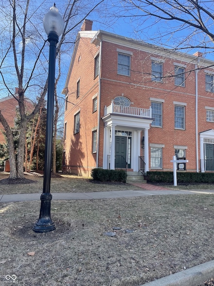 2207 Glebe St, Carmel, IN 46032