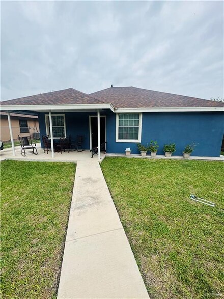 8814 S Mould Dr, Pharr, TX 78577