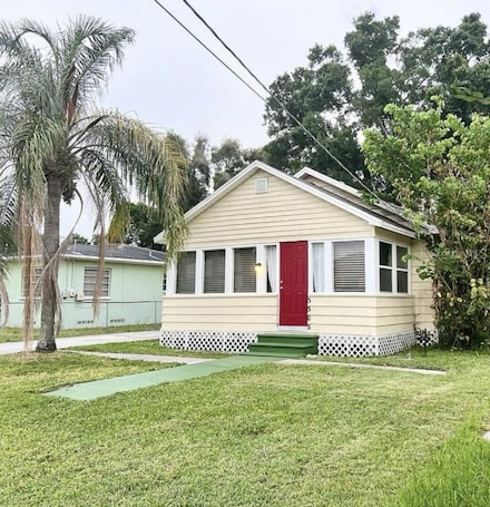 3308 W Dewey St, Tampa, FL 33607