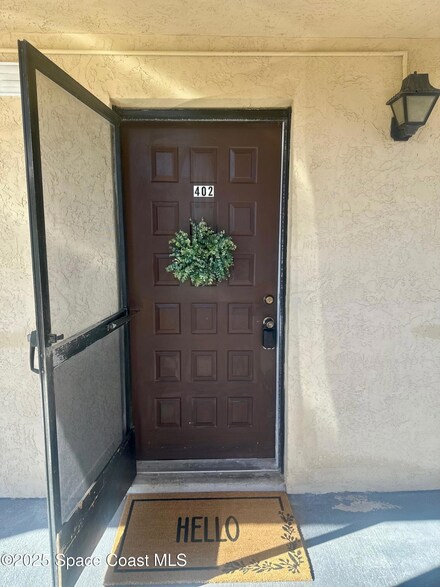205 Palmetto Ave Unit 402, Merritt Island, FL 32953