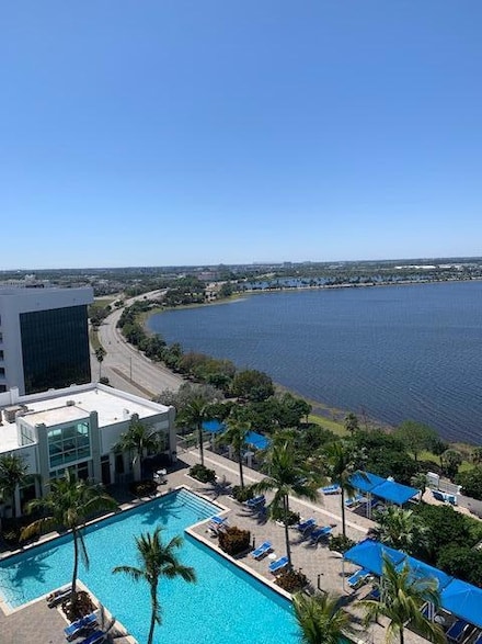 300 S Australian Ave Unit 1418, West Palm Beach, FL 33401