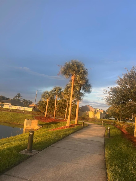 944 SE Browning Ave, Port Saint Lucie, FL 34983