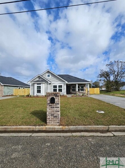 20 King St, Savannah, GA 31408