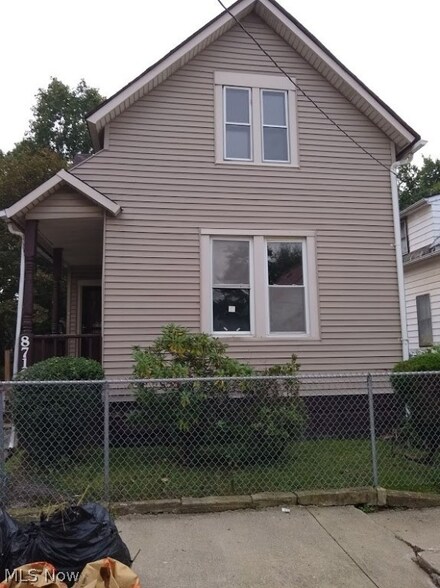 8712 Frederick Ave, Cleveland, OH 44104