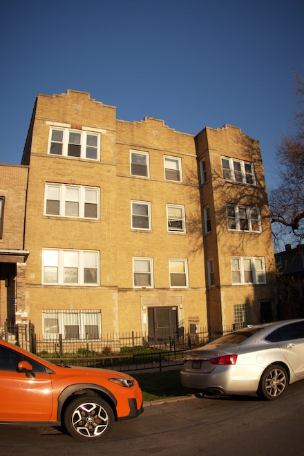614 N Ridgeway Ave, Chicago, IL 60624