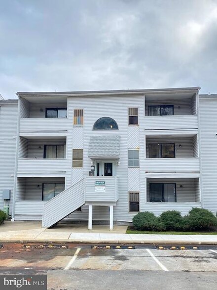 1133 Governor House Cir, Wilmington, DE 19809