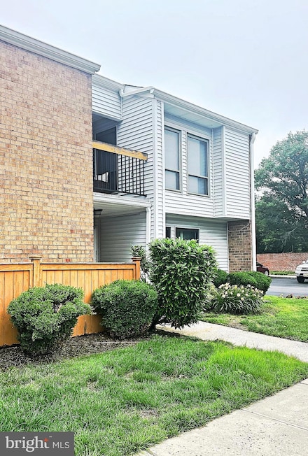 2P Lake Dr, Hightstown, NJ 08520