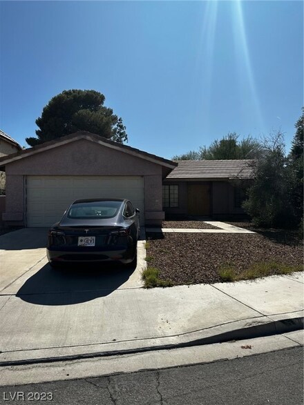 7201 Big Rock Cir, Las Vegas, NV 89129