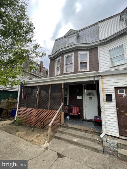 1906 North St, Harrisburg, PA 17103