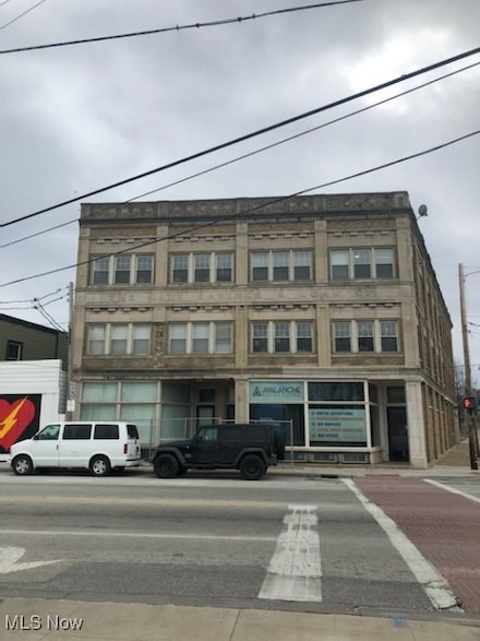 1401 W 75th St Unit D, Cleveland, OH 44102
