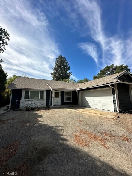 24258 Highlander Rd, West Hills, CA 91307