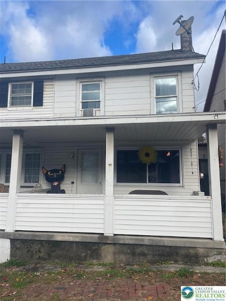 421 E Patterson St, Lansford, PA 18232