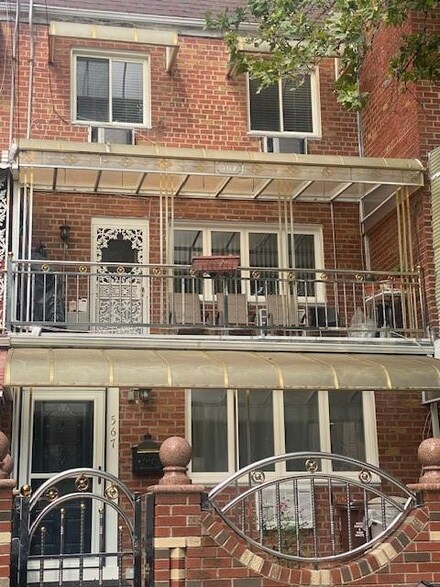 567 E 81st St, Brooklyn, NY 11236