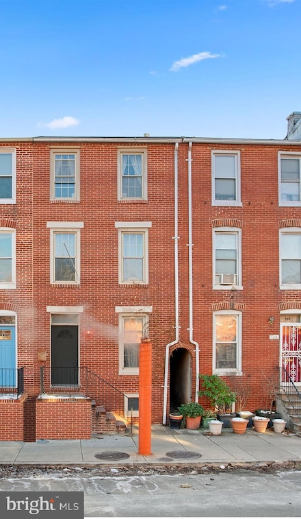 121 W Hamburg St, Baltimore, MD 21230