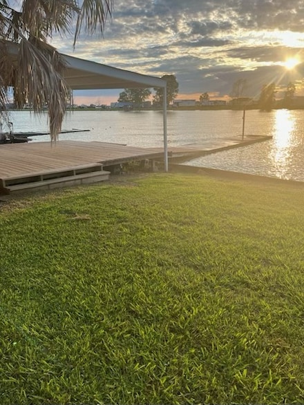 2054 Pelican Isle Dr, Kerens, TX 75144