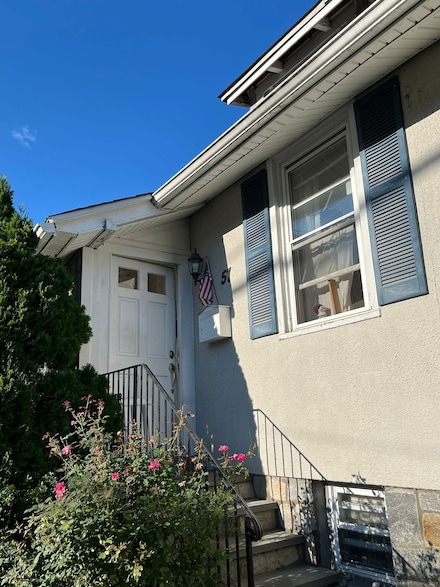 57 Prospect St, Greenwich, CT 06830