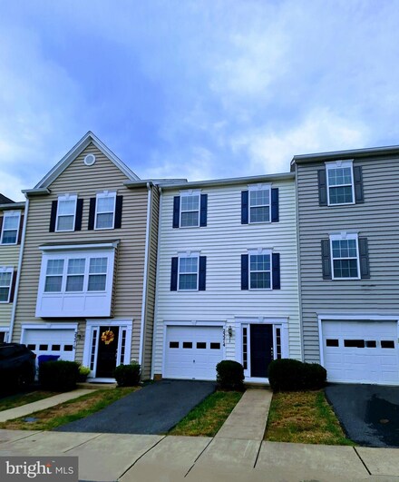 23214 Westwood Ct, Ruther Glen, VA 22546