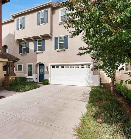 7346 Garnet Ridge Rd, Jurupa Valley, CA 92509