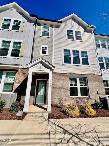 6932 Leesville Rd, Raleigh, NC 27613