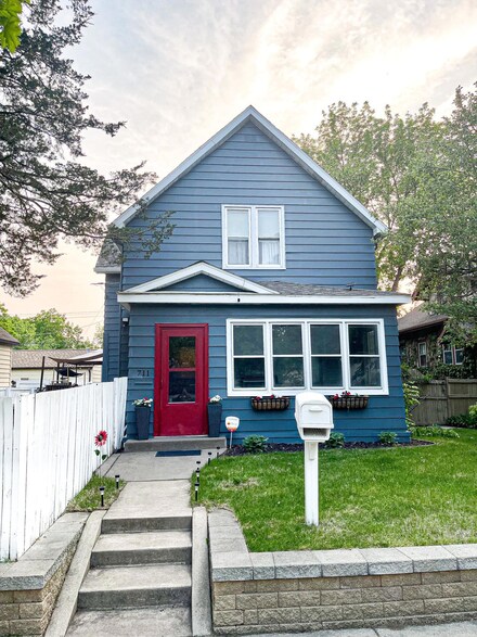 711 14th Ave S, Saint Cloud, MN 56301