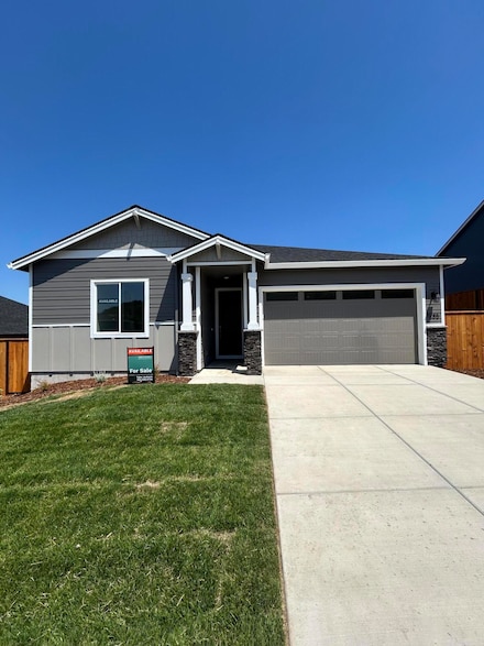 1285 Stonegate Dr Unit 475, Eagle Point, OR 97524