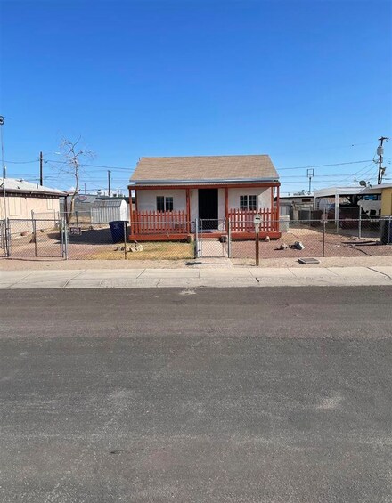 1837 S Walnut Ave, Yuma, AZ 85364
