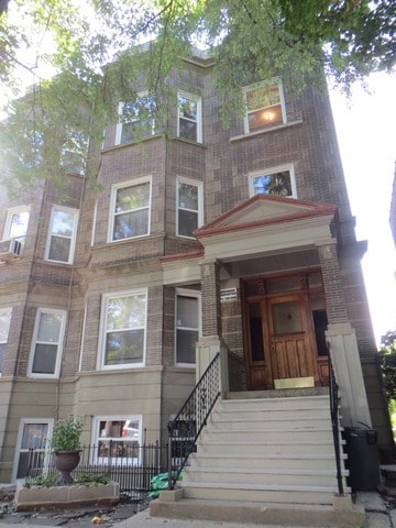 1533 W Highland Ave Unit 2, Chicago, IL 60660