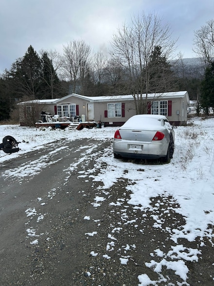 35 Almeron Dr, Morristown, VT 05661