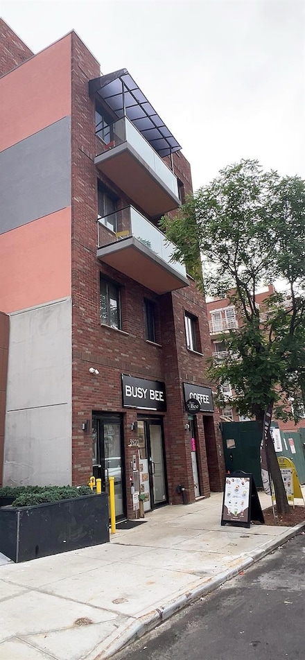 35-20 Leavitt St Unit A3, Flushing, NY 11354