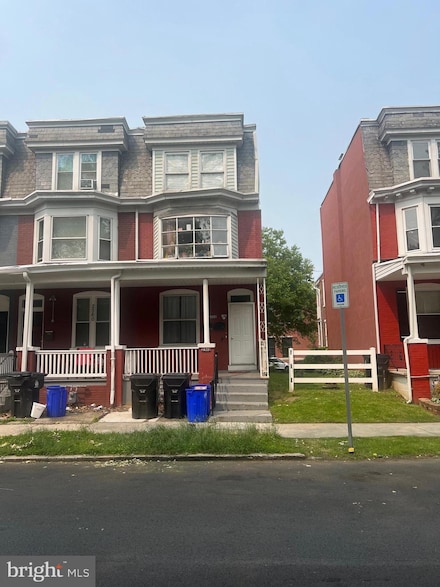 2562 Lexington St, Harrisburg, PA 17110