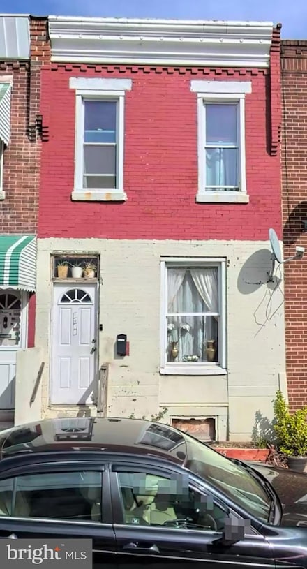 3045 C St, Philadelphia, PA 19134