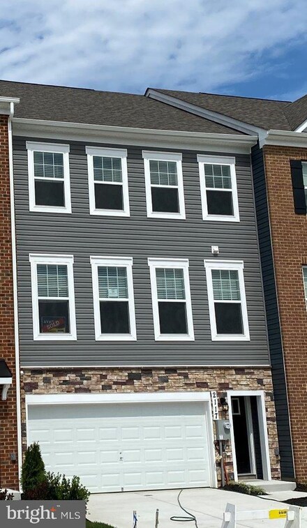 2132 Ruby Turn, Mitchellville, MD 20721